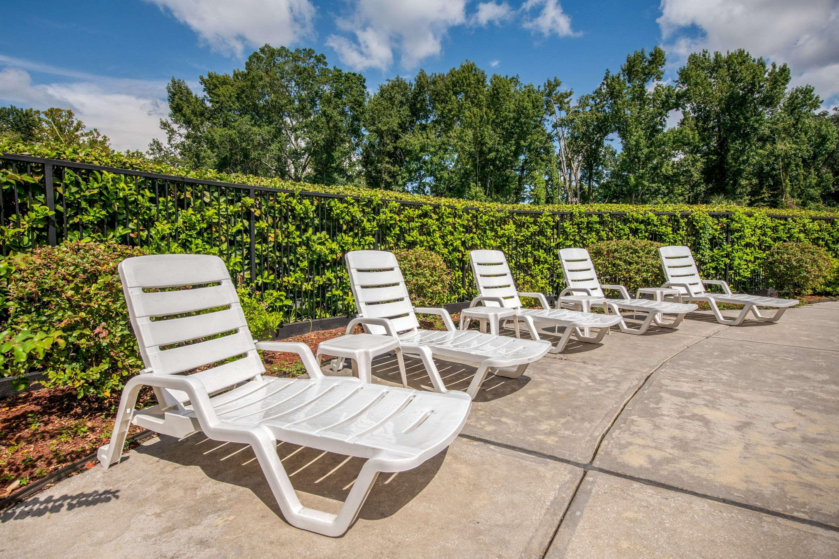 Quality Inn & Suites Jacksonville-Baymeadows מראה חיצוני תמונה